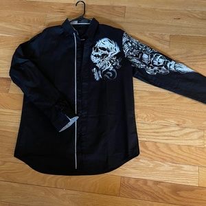 Sporttrendy Black and white skull dress shirt
